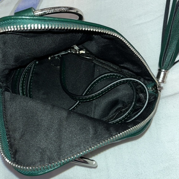 Pyramid Purse - Picture 2 of 3